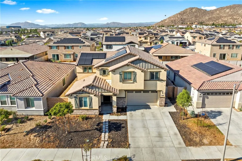 774 Green Ct, Perris, California 92571 home-pic-22